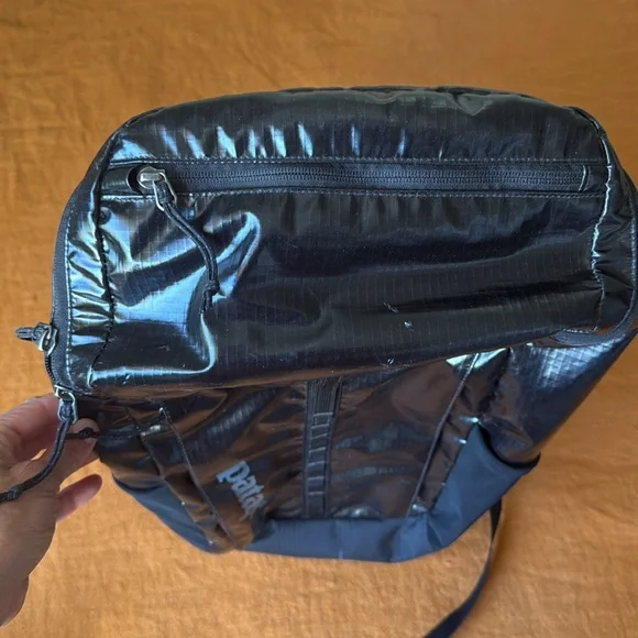 Patagonia Black Hole Pack 25L Backpack Travel Bike Laptop Bag